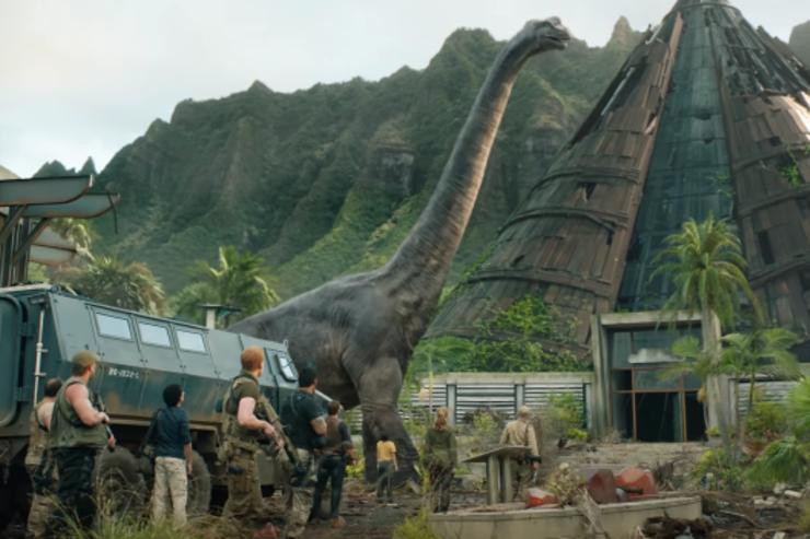 Jurassic World: Fallen Kingdom (Final Trailer)