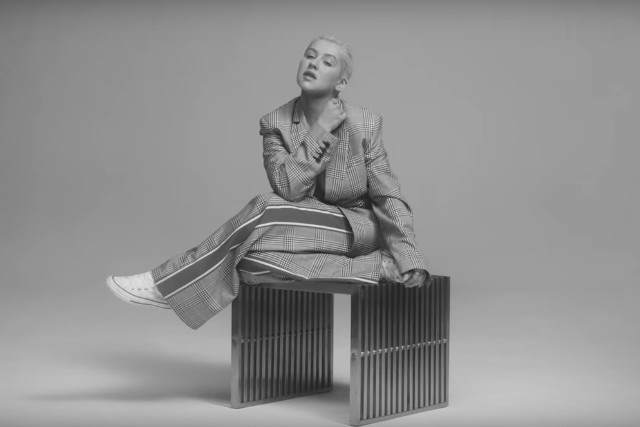 Christina Aguilera - Accelerate (Ft. Ty Dolla $ign & 2 Chainz)