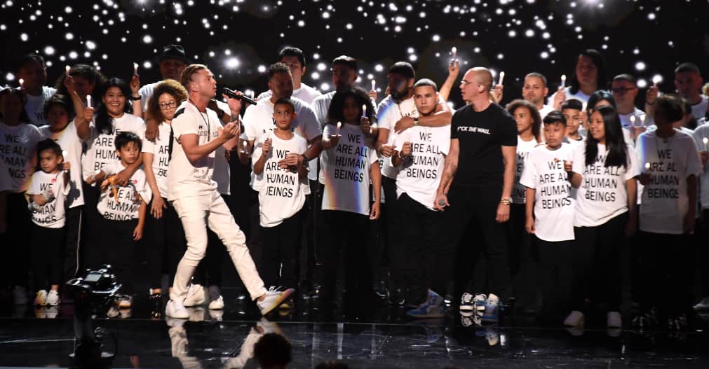 Logic & Ryan Tedder - One Day (Live at The 2018 MTV VMAs)