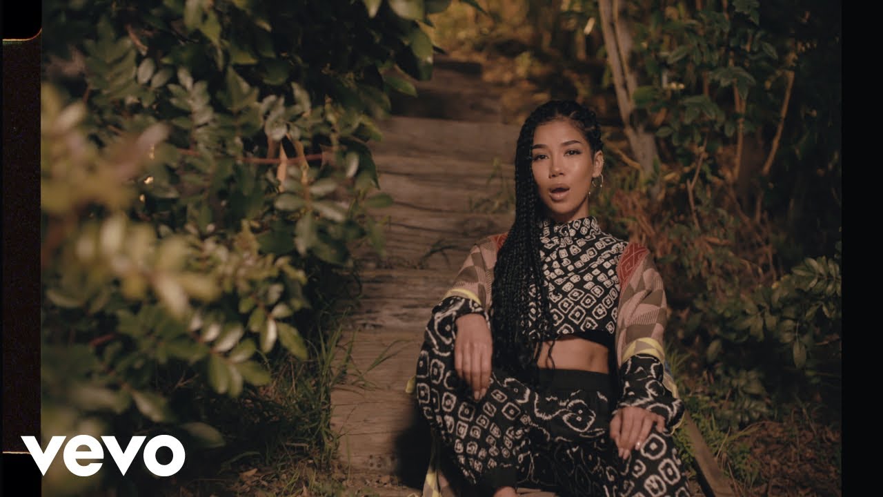 Jhené Aiko