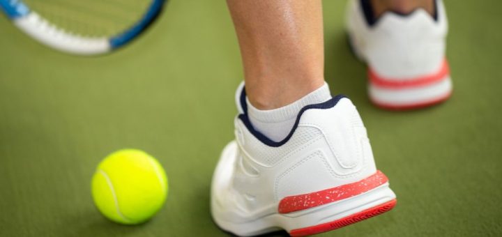 Differences Between Running and Court Shoes