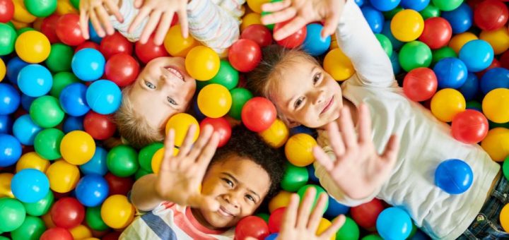 Reasons You Should Put a Play Area in Your Business