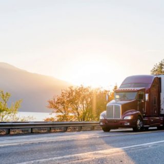 5 Ways To Ensure Your Trucks Travel Safely on the Road