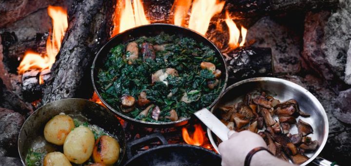 Must-Know Tips for Cooking While Camping