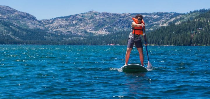 How To Choose a Life Jacket for Stand-Up Paddle Boarding