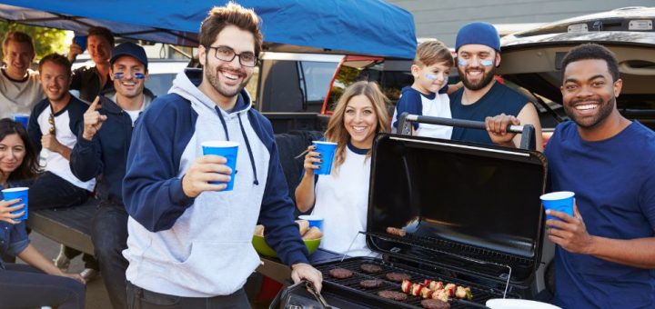 Football Season Fun: How To Enhance Your Tailgating Game