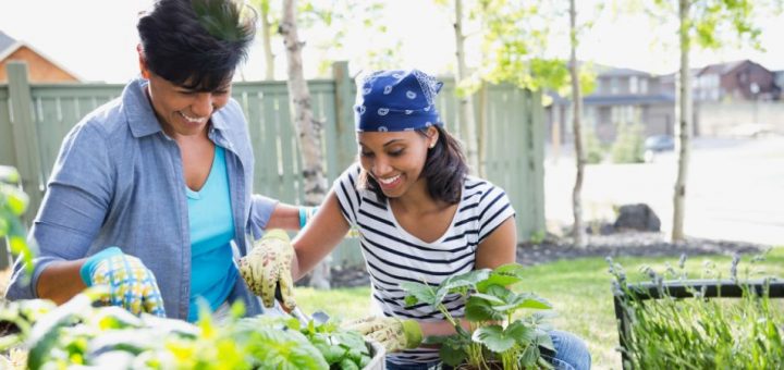 5 Hobbies That Will Help You Grow as a Person